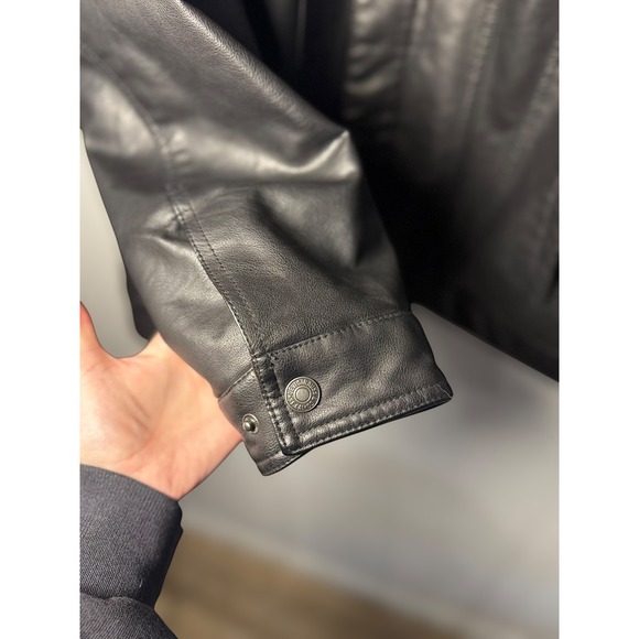 Levis Mens Black Faux Leather Trucker Jacket Quilted Lined XL LM1RU525 - Picture 10 of 11